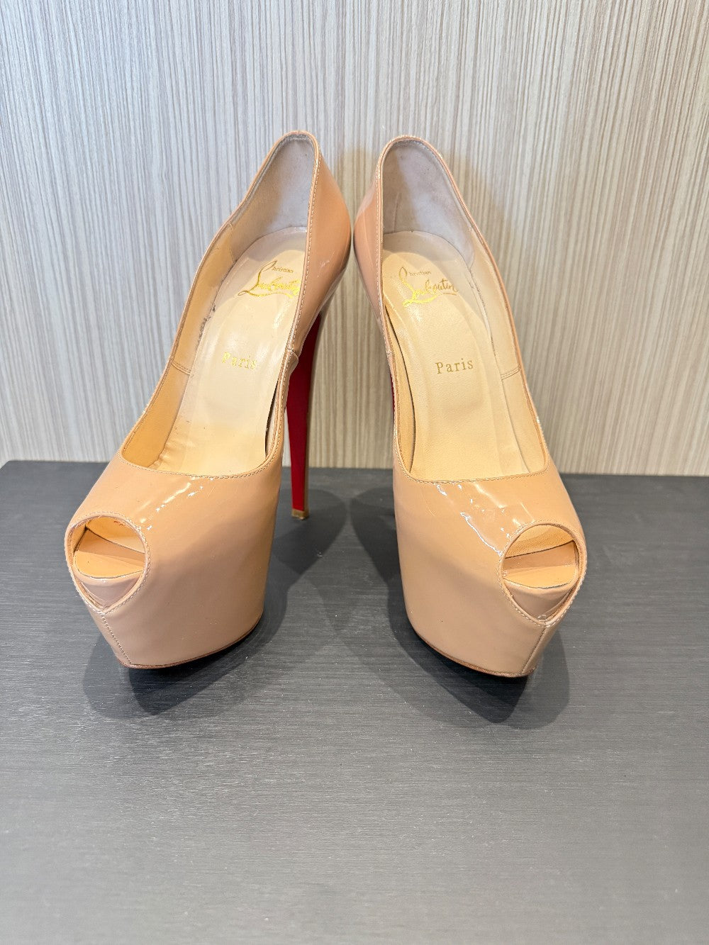Christian Louboutin Lady Peep 150 Nude Patent Leather Platform Pumps|19