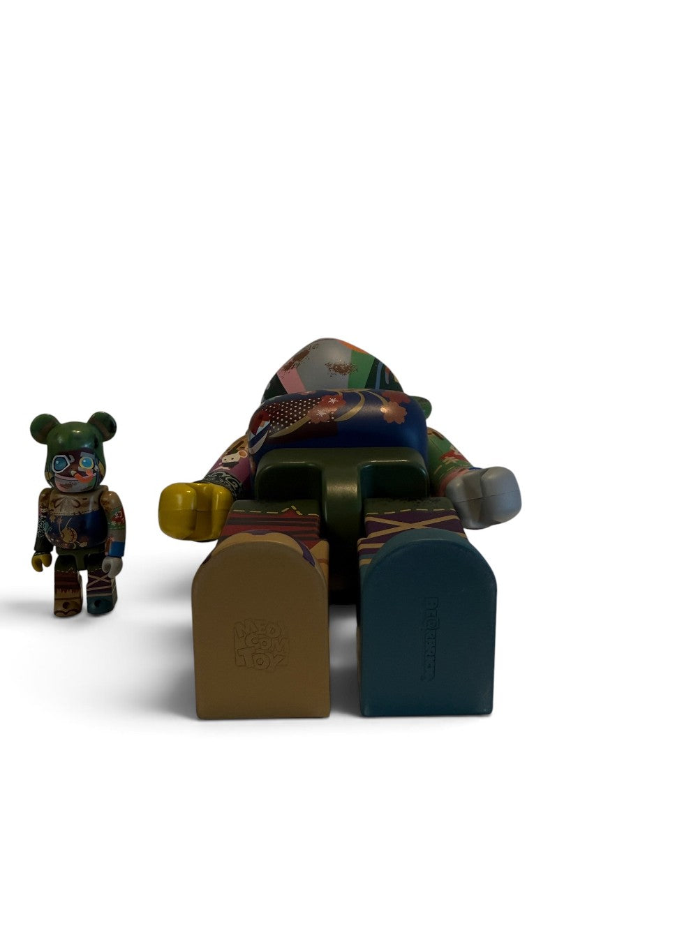 BE@RBRICK READYMADE × A BATHING APE (BAPE) 100% & 400% Set|628