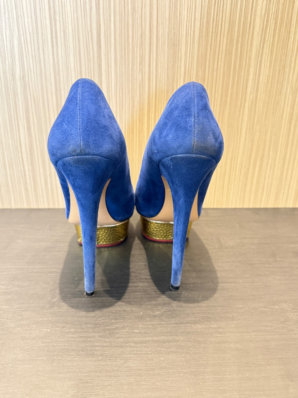 Charlotte Olympia Blue Suede Platform Pumps Gold Platform Size EU 39.|30