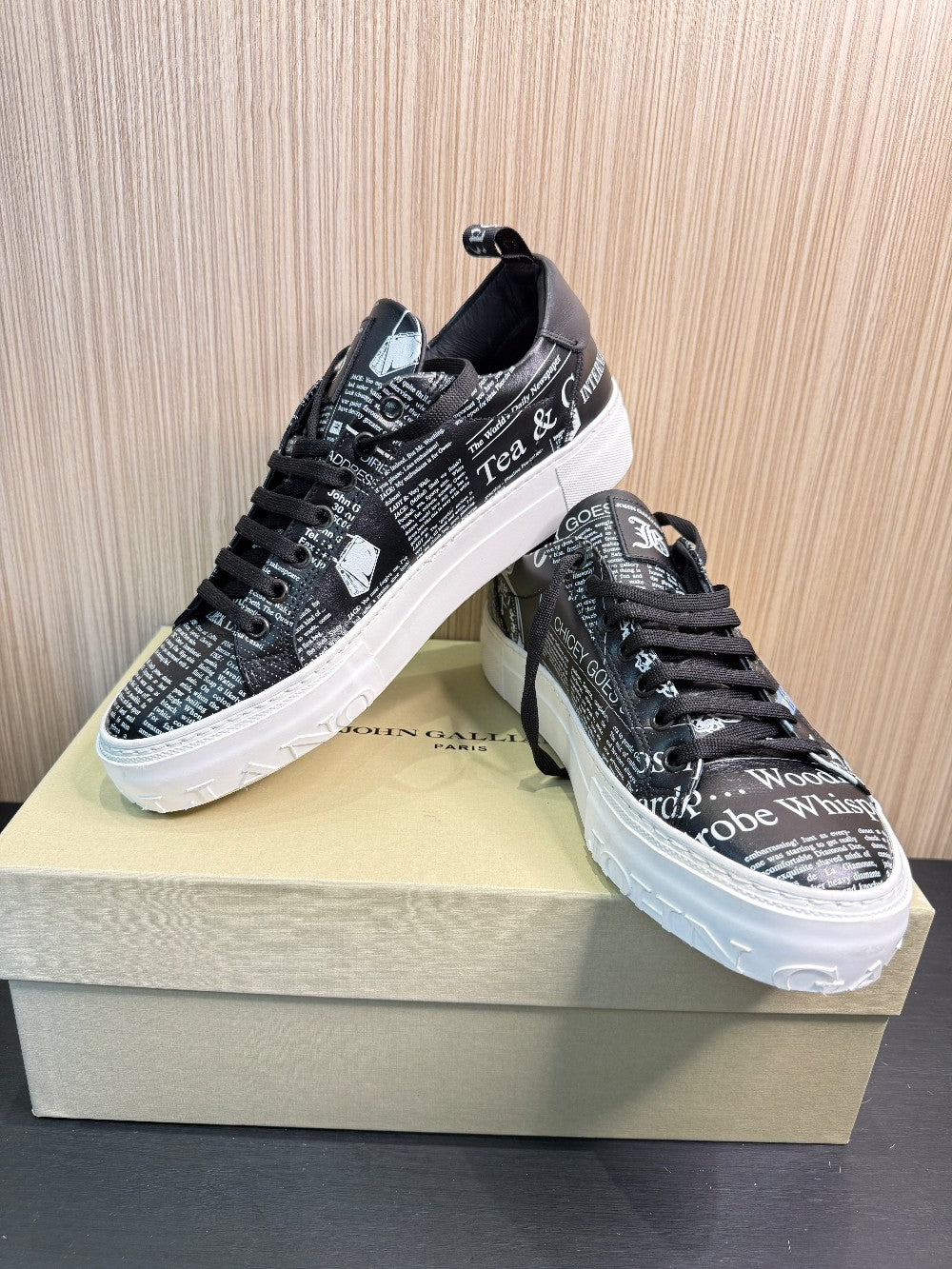 John Galliano Paris Gazette Newspaper Print Leather Sneakers Size EU 40|292