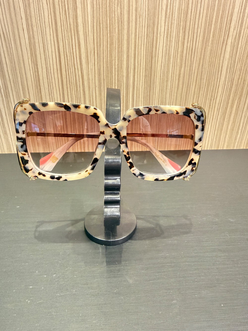 CAMILLA The After Party Oversized Square Sunglasses – Ivory Tortoise / Gold|392