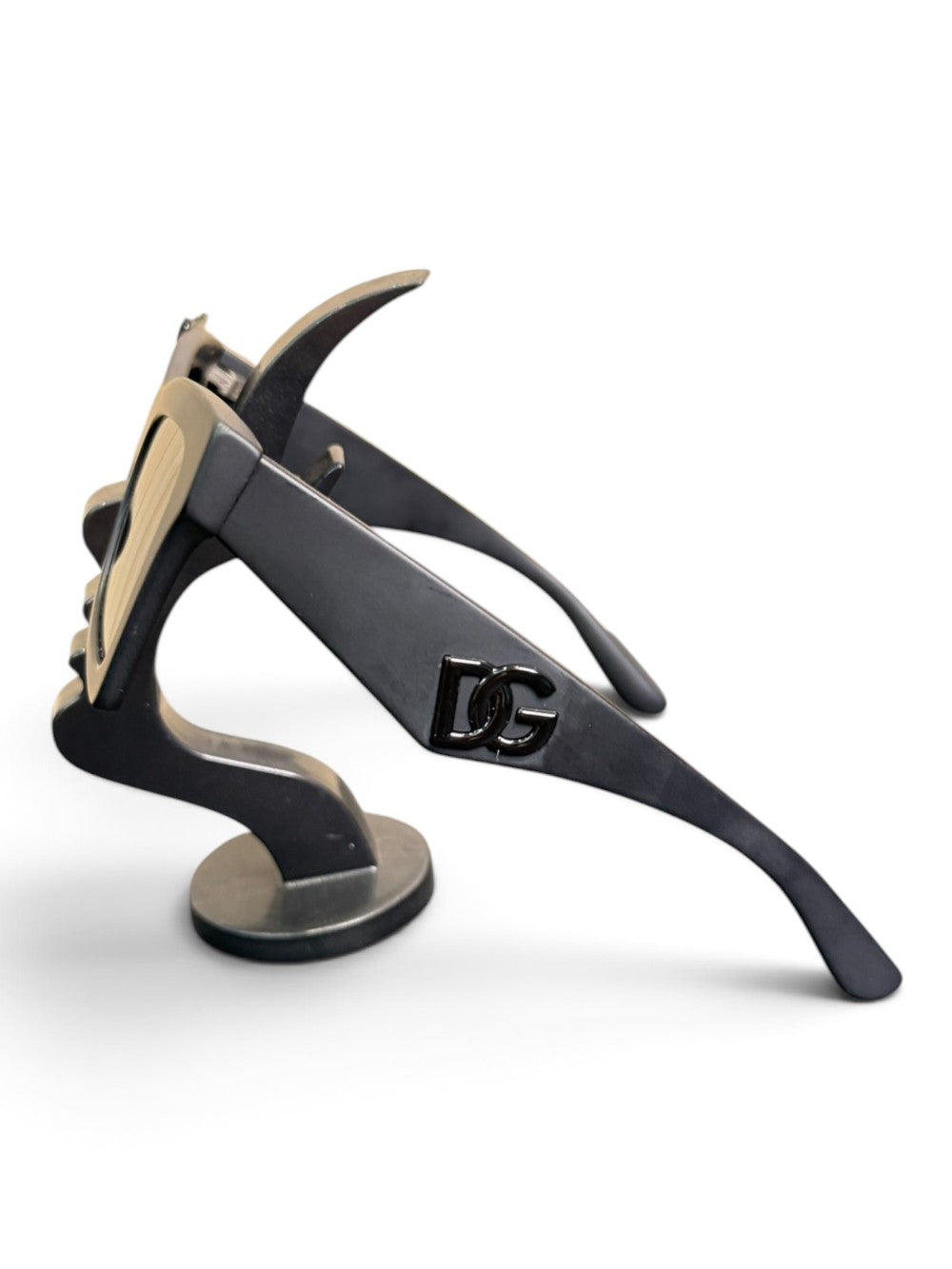 Dolce & Gabbana DG Oversized Cat-Eye Sunglasses – Black|838