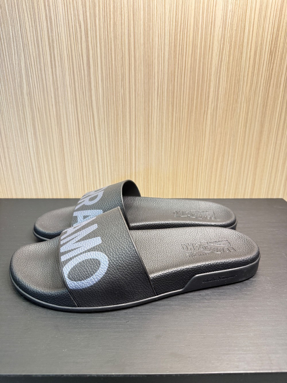 Salvatore Ferragamo Logo Rubber Pool Slides Black Size US Men's 10|241