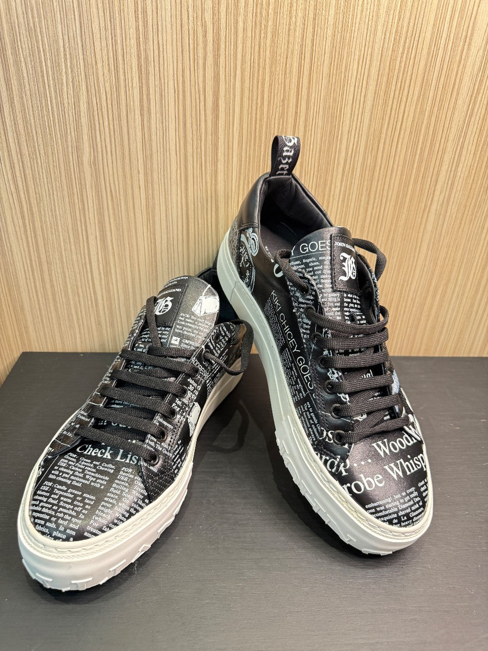 John Galliano Paris Gazette Newspaper Print Leather Sneakers Size EU 40|288
