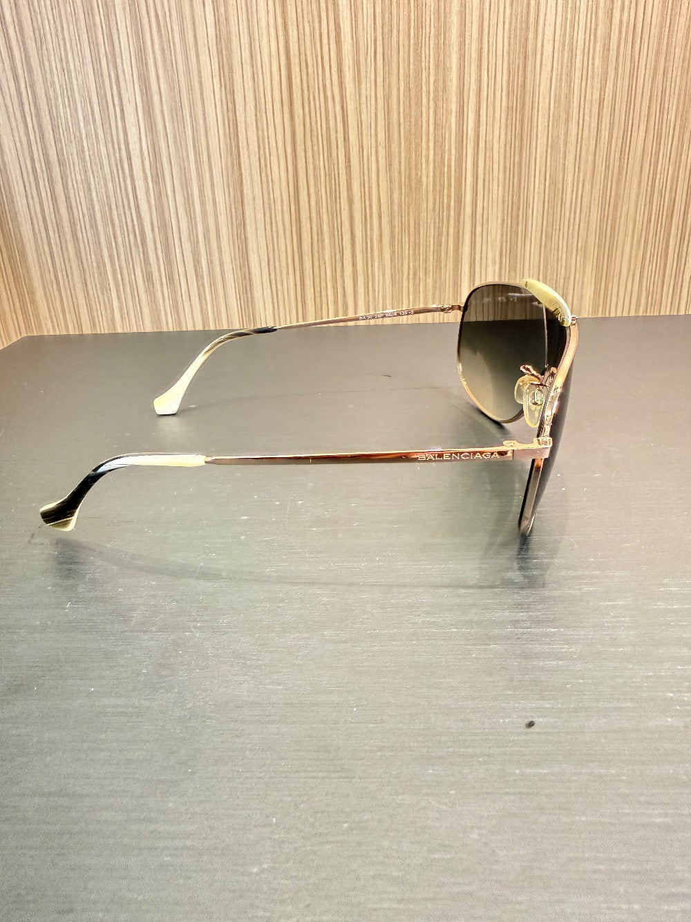 Product Name  Balenciaga BA30 Aviator Sunglasses Rose Gold BA30 28P 66-08-135|381
