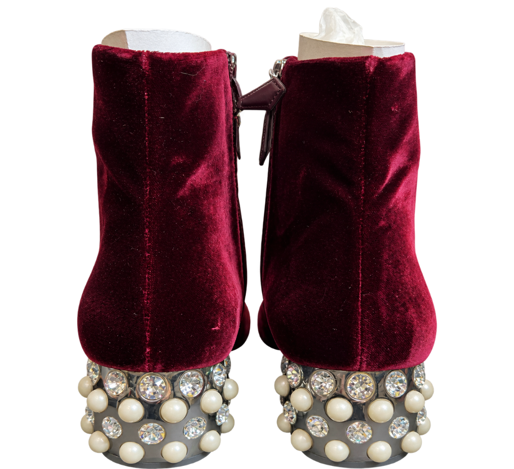 Miu Miu Burgundy Velvet Pearl & Crystal Embellished Heel Ankle Boots – Size 41|923