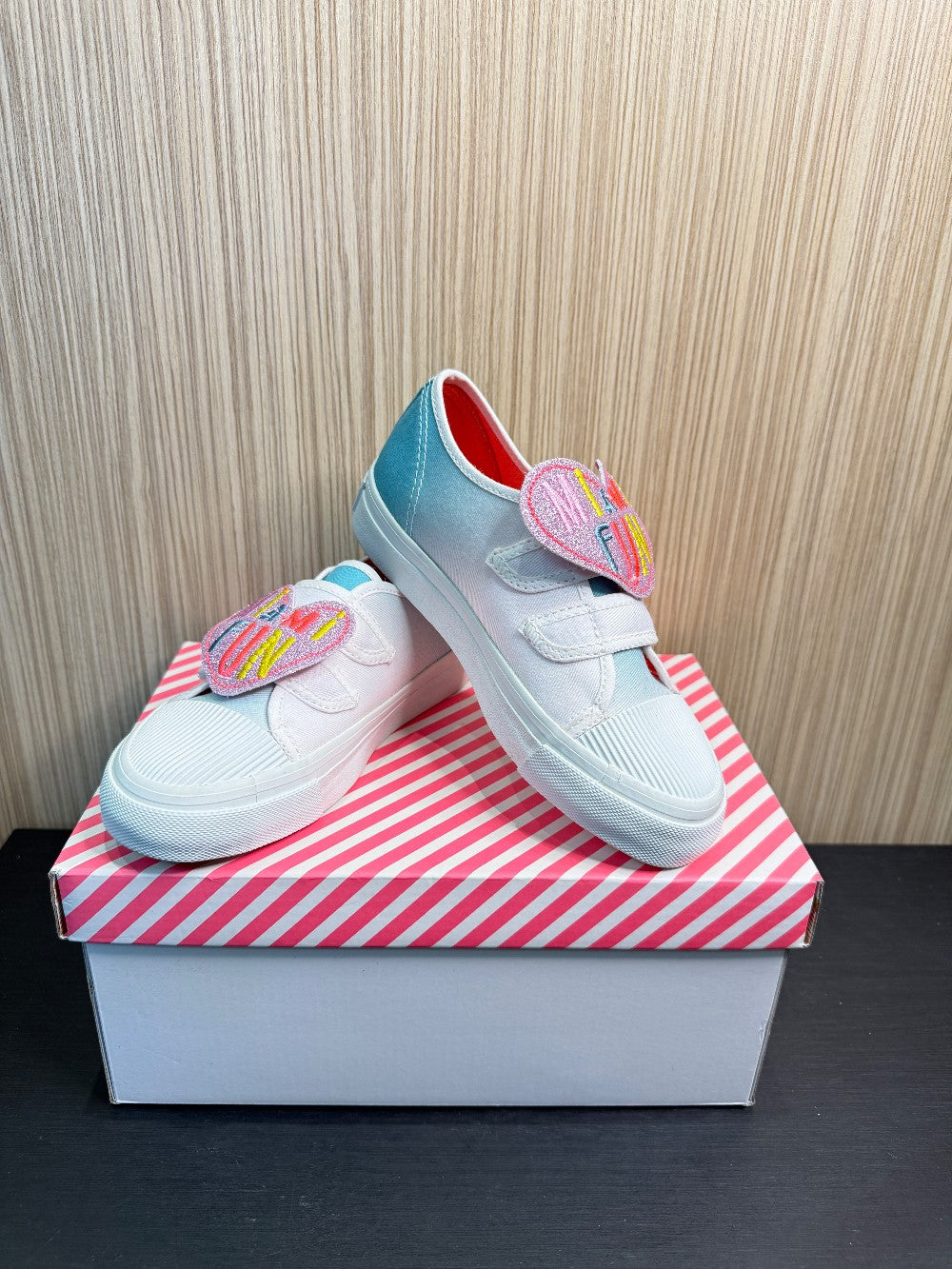 Billieblush Girls Gradient Velcro Sneakers with "MIAMI FUN" Glitter Patch Size EU 31|333