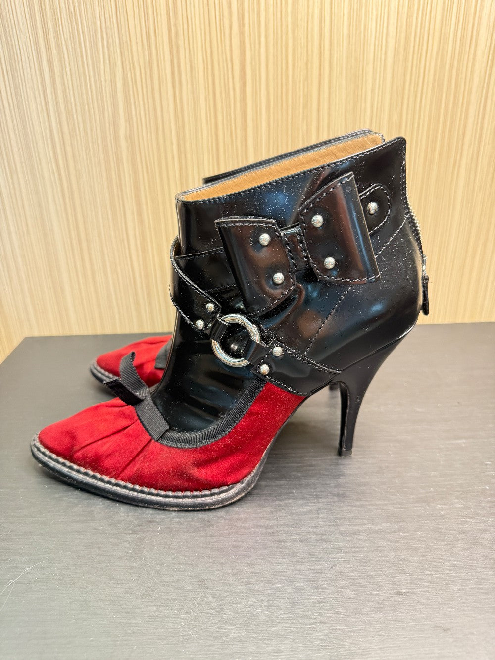 Moschino Cheap and Chic Black Patent & Red Satin Ankle Bootie Pumps Size 39|225