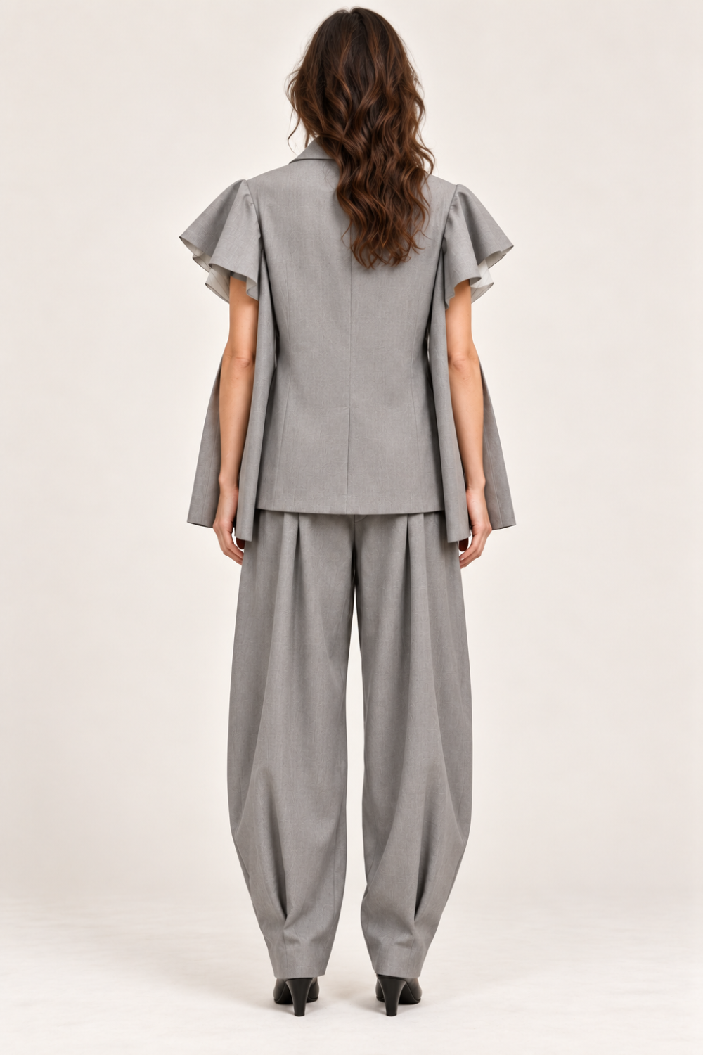 Vicolo Gray Convertible Sleeve Blazer & Balloon Pants Set — Size S|944