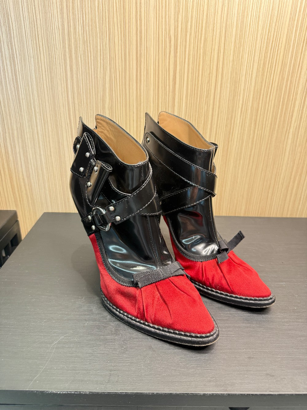 Moschino Cheap and Chic Black Patent & Red Satin Ankle Bootie Pumps Size 39|227