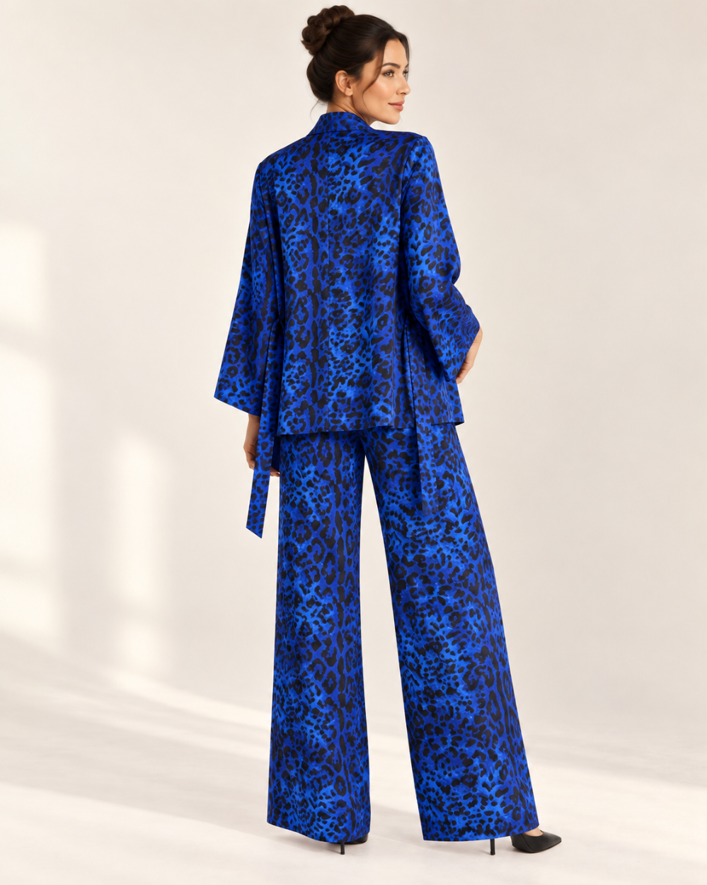 G. Novak Blue Leopard Silk Jacket & Wide-Leg Pants Set|880
