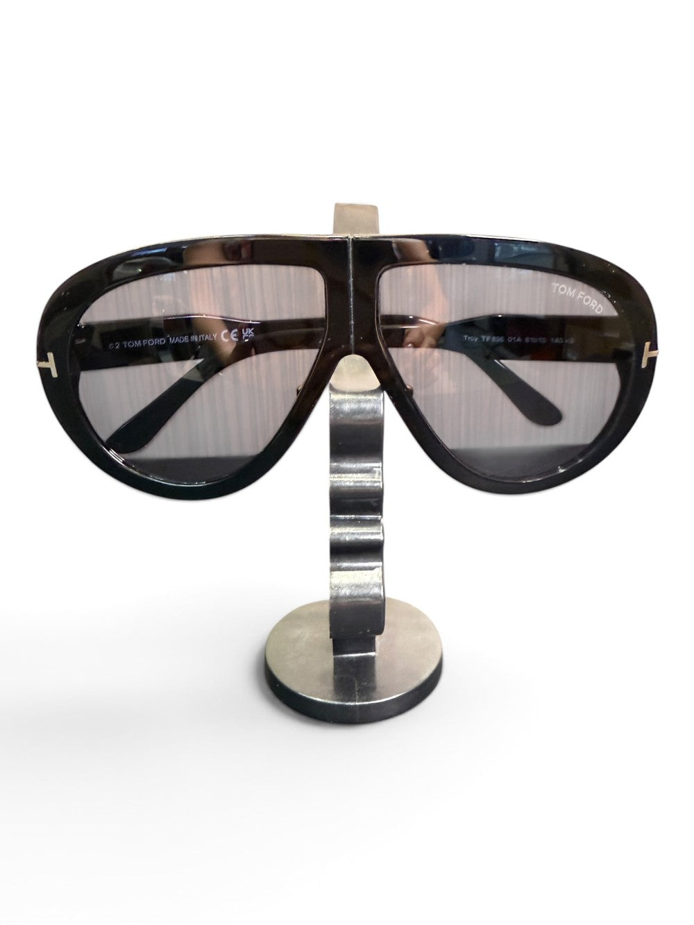 Tom Ford Troy TF836 01A Aviator Shield Sunglasses Size 61-10-140 – Shiny Black|835