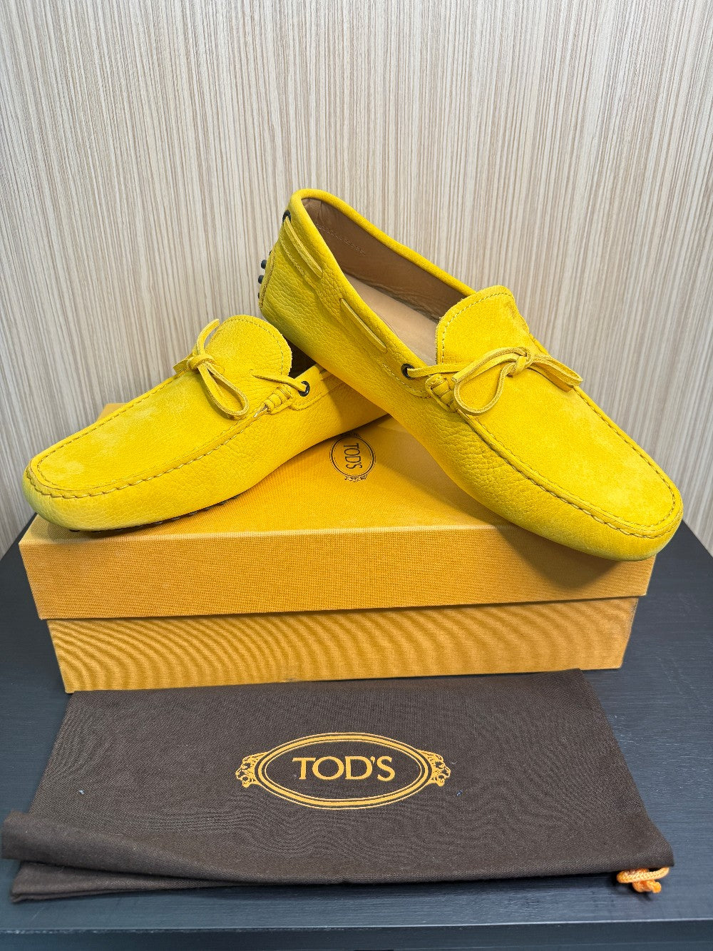TOD'S Men's Gommino Pebbled Leather Driving Loafers Yellow Size US 8 Brand New with Box & Dust Bag|98